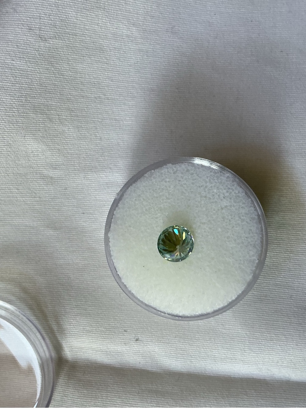Moissanite Round Cut Ice Blue Stone - 6.5mm - Picture 4 of 5